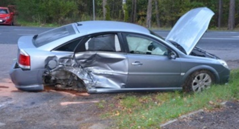 Auto zostało bardzo poważnie zniszczone